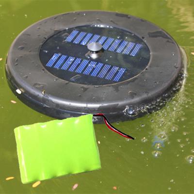 PondXpert SolarAir Float With Battery Thumbnail Image